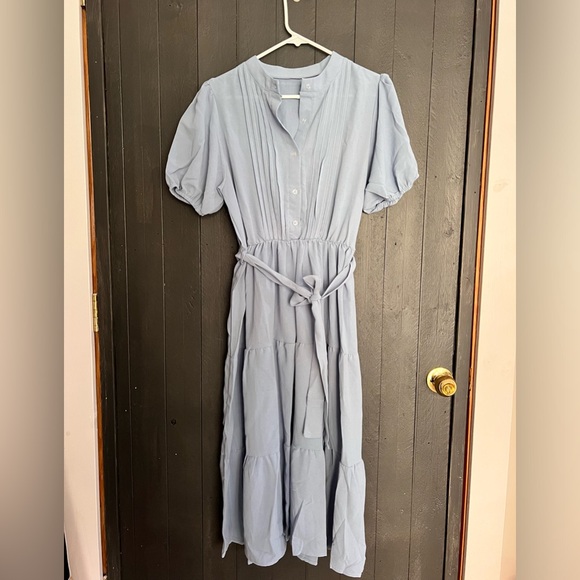 Dresses & Skirts - Powder blue boutique dress